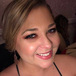 Meet your Posher, Kristin